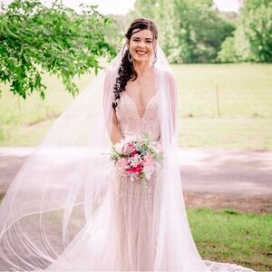 Meet your Posher, Posh